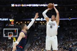 穆雷赛事官方发布回归赛场新规，快船争议不断！的简单介绍