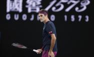 包含费德勒爆冷击败日本队，回归赛场引爆全场！的词条