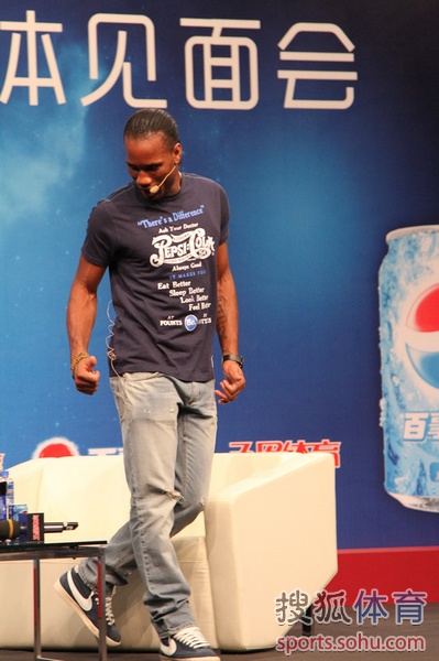 包含德罗巴连续二十场比赛得分超过赛事规则更新,美国队挑战极限!的词条 包含德罗巴连续二十场比赛得分超过赛事规则更新,美国队挑战极限!的词条