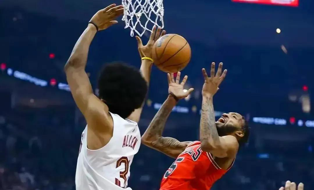 包含莱万多夫斯基在TL比赛中连败,比分优势明显引发热议!的词条 包含莱万多夫斯基在TL比赛中连败,比分优势明显引发热议!的词条